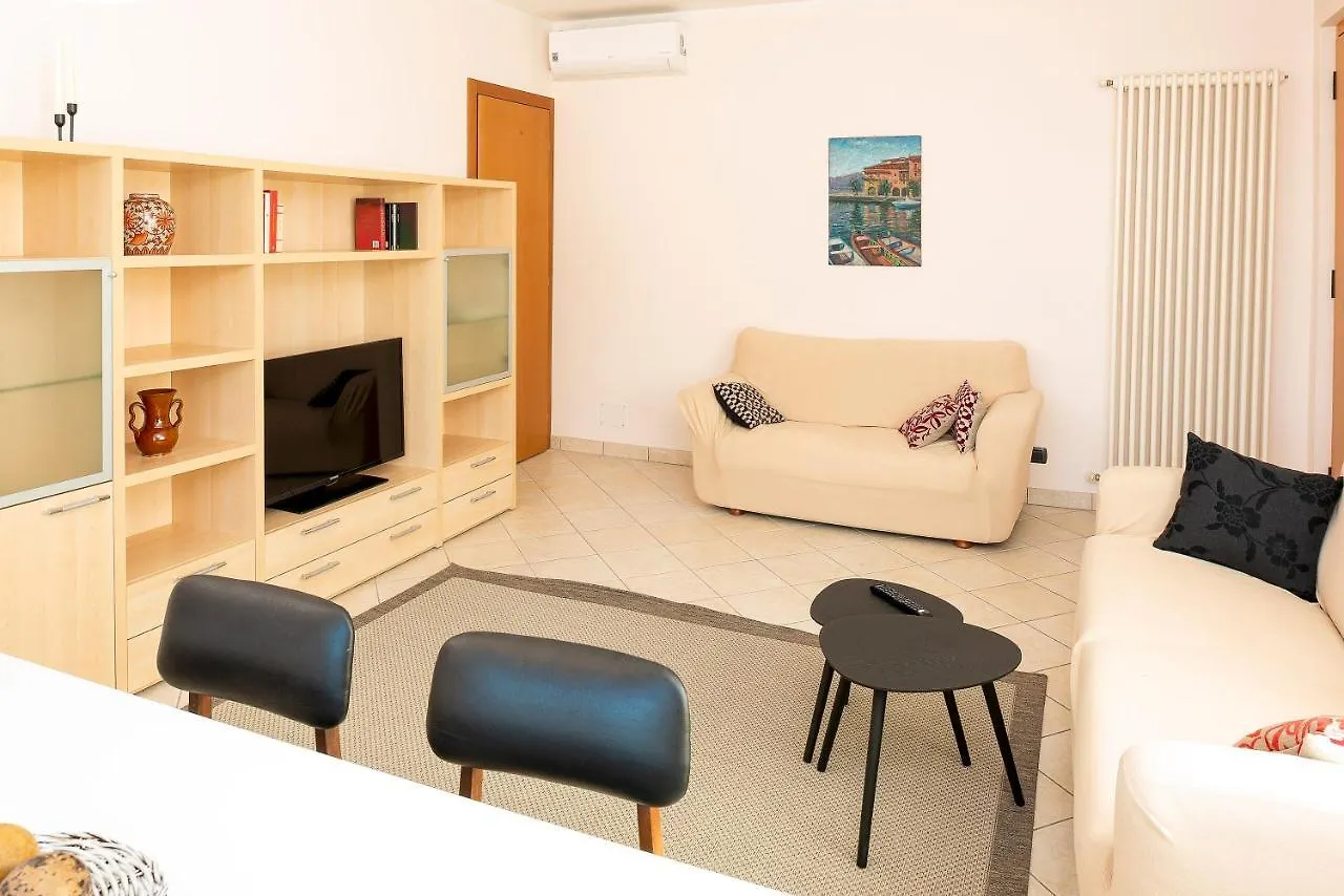 Casa Volta Villa Bardolino 0*,