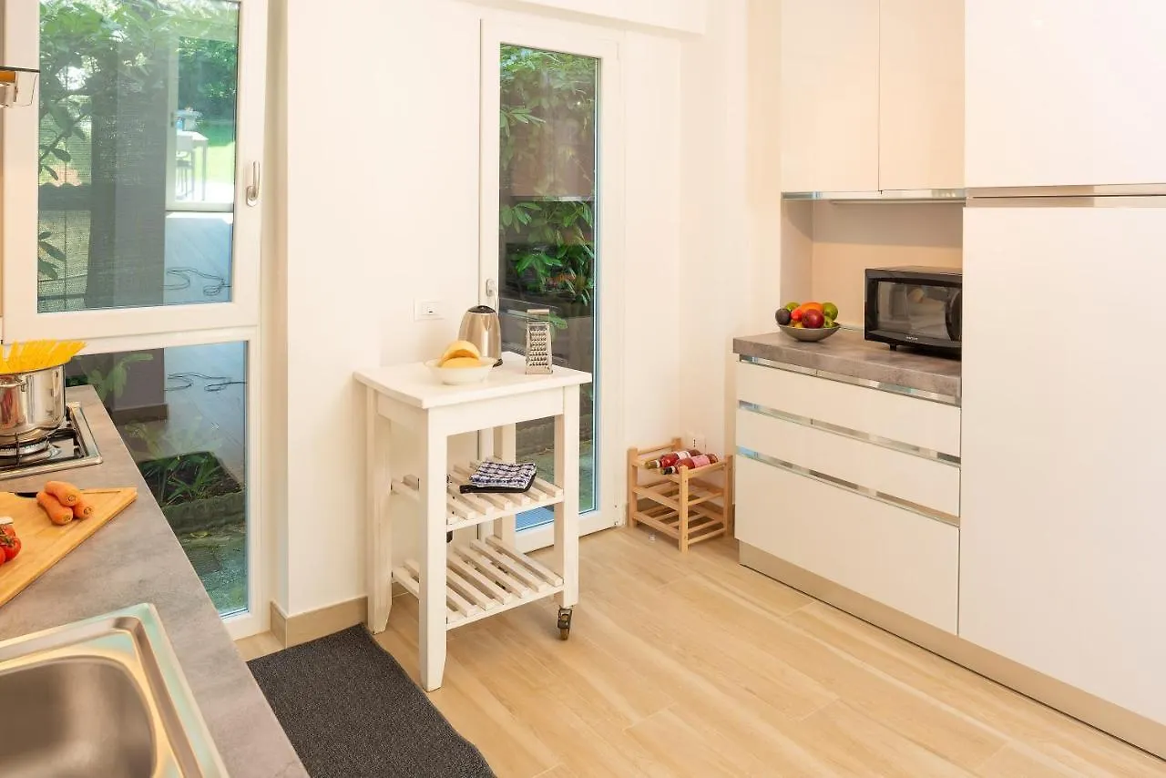 Casa Volta Villa Bardolino 0*,