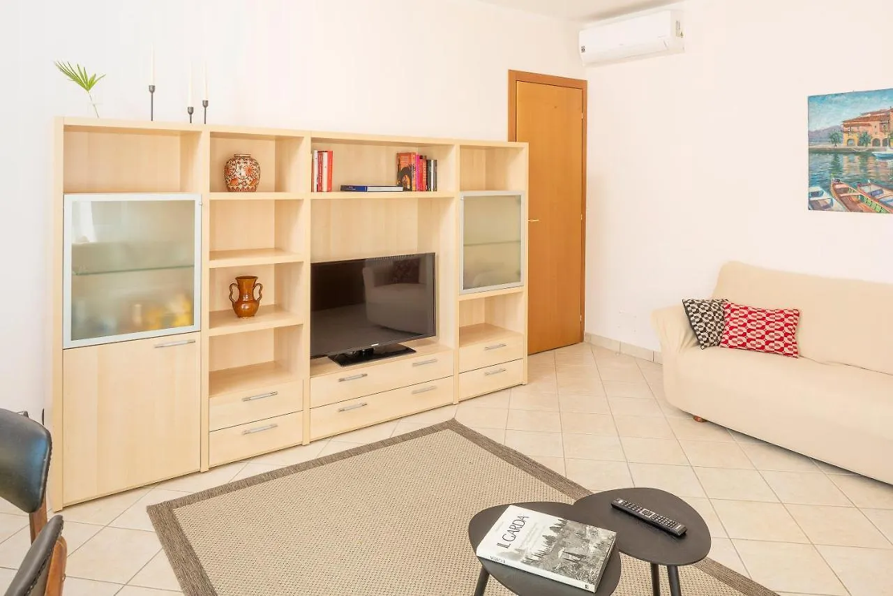 Casa Volta Villa Bardolino 0*,